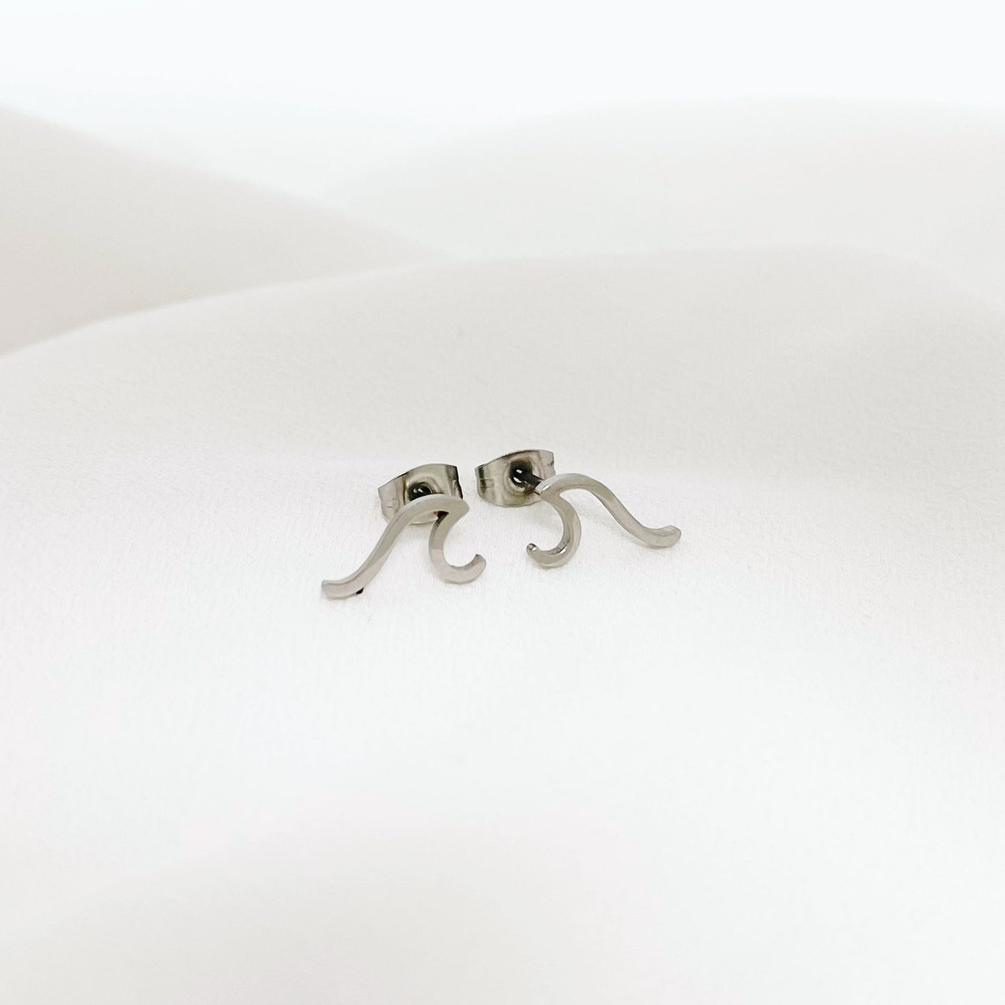 Edelstahlohrringe Welle silber