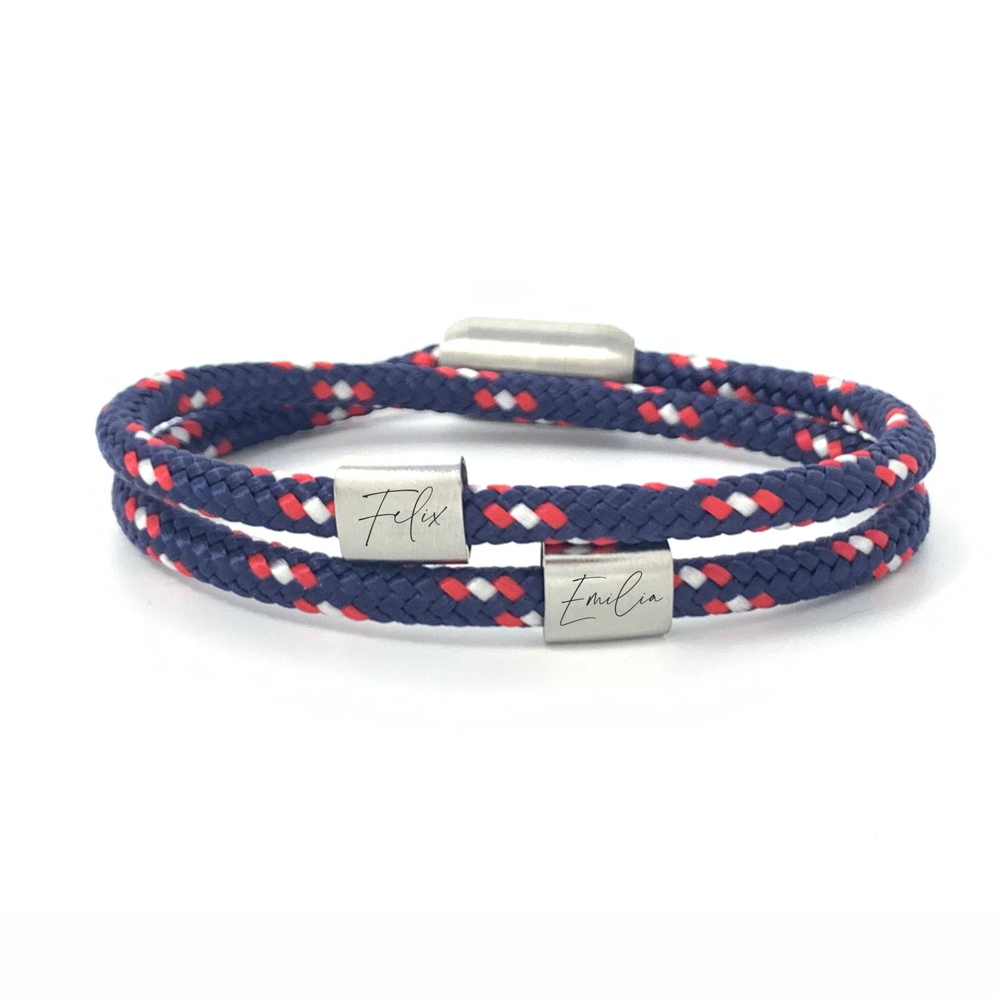 Segelseilarmband mit zwei Wunschtextperlen