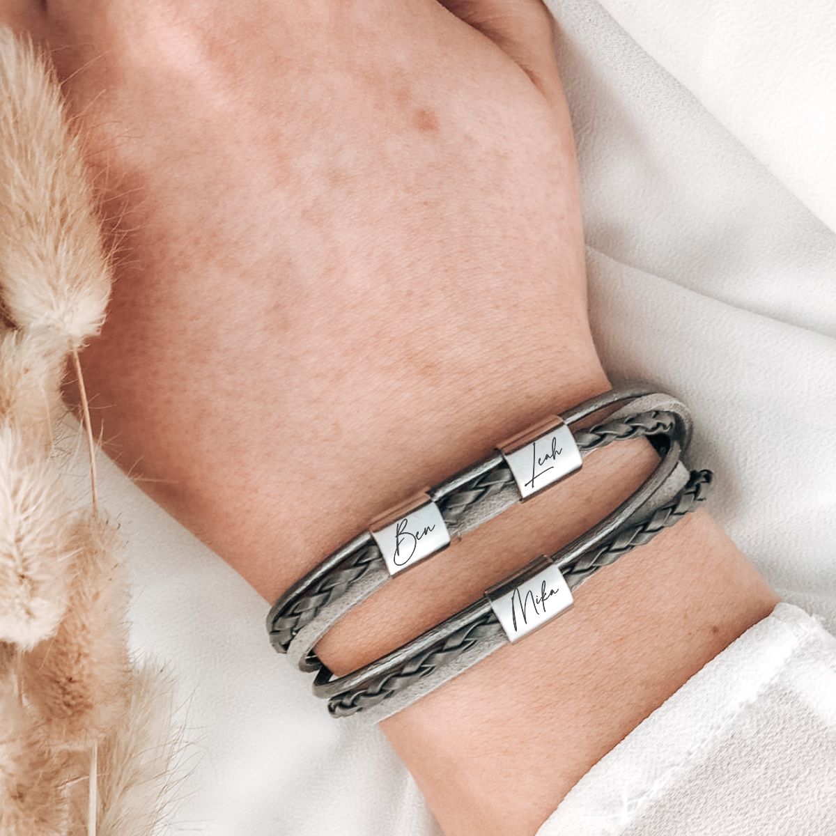 Wickelarmband mit drei Wunschtext Perlen